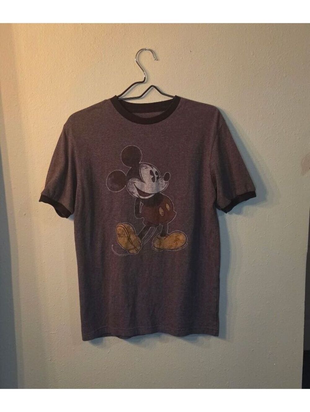 Disney Parks Mickey Mouse Graphic T-Shirt Gray Black Trim Men’s Small